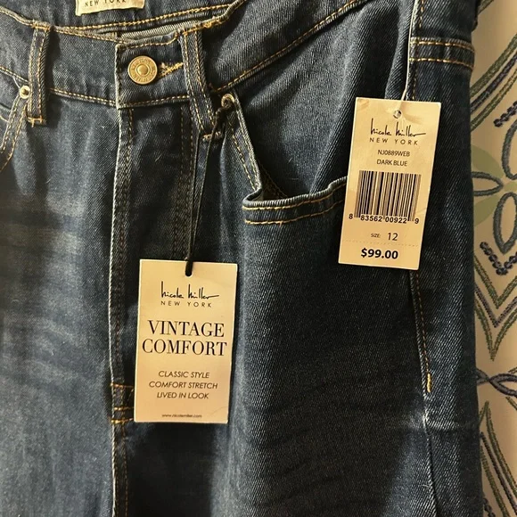 NWT Nicole Miller Vintage Comfort Jeans in Deep Blue W/Pockets “Worn Style” - Picture 15 of 16